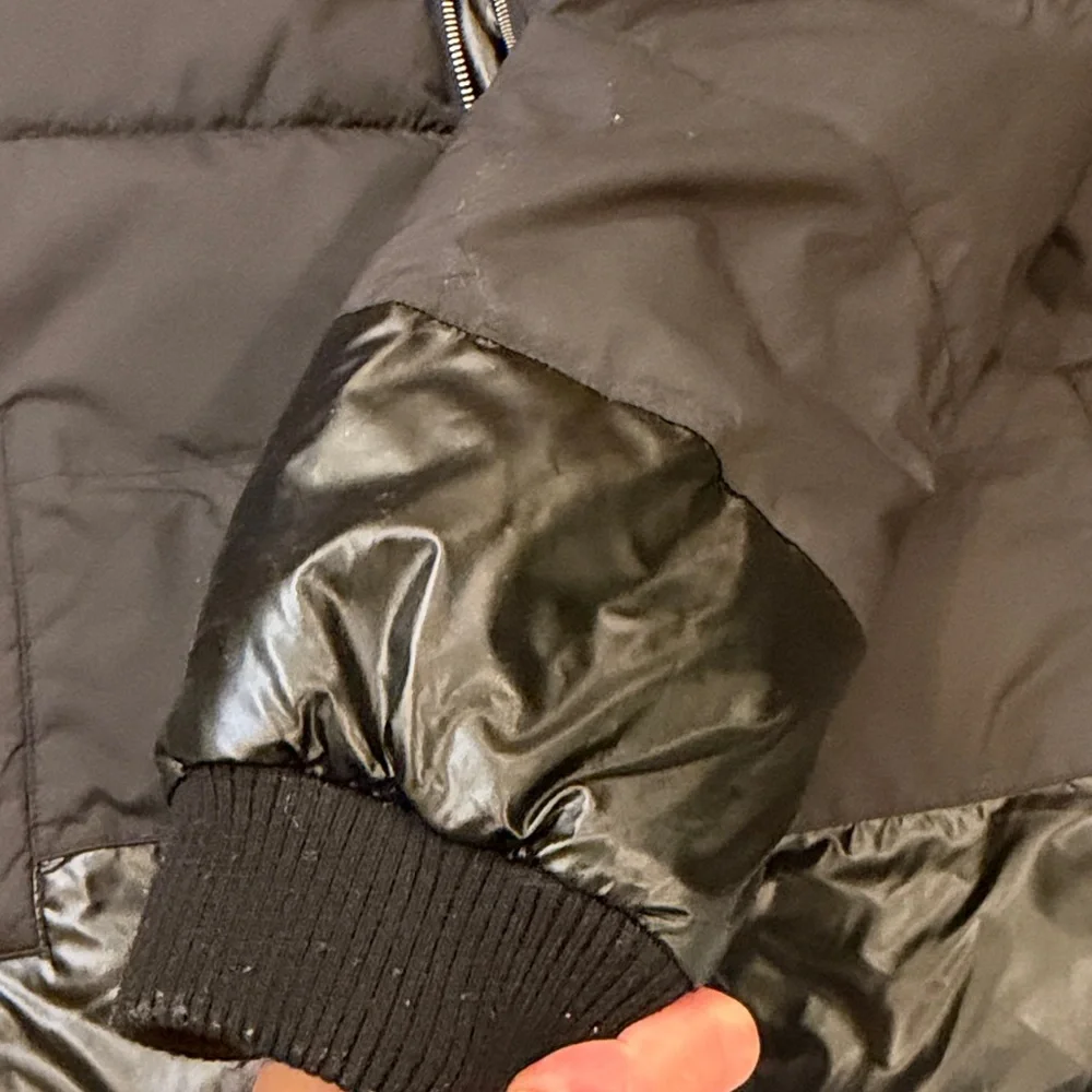 J.Crew Women’s Reversible Metallic Puffer Black Coat Hooded Small? C20-005